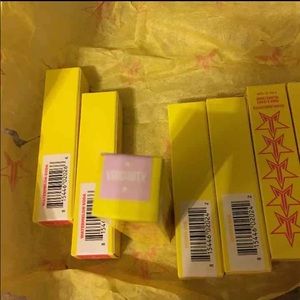 Virginity limited edition liquid matte jeffree ⭐️